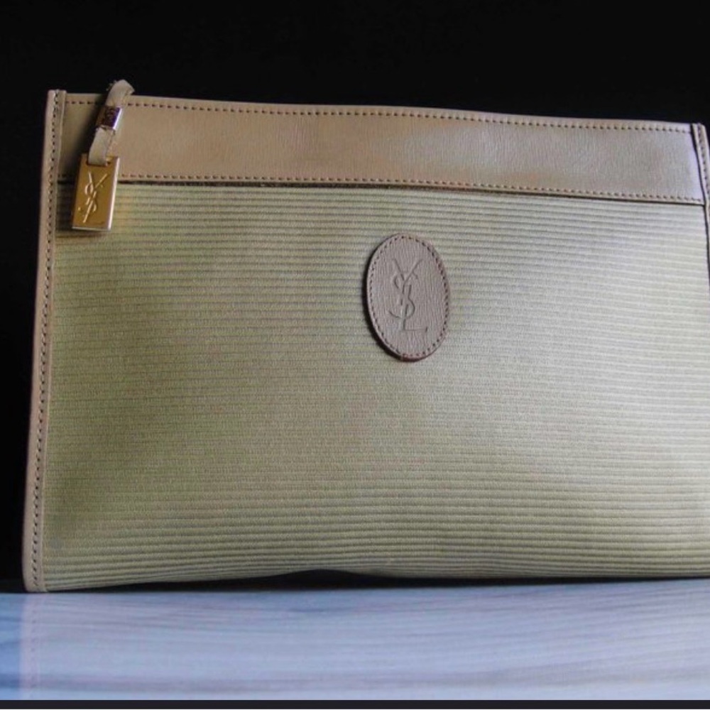 💎AUTHENTIC💎Vintage Yves Saint Laurent clutch bag/wristlet/pouch